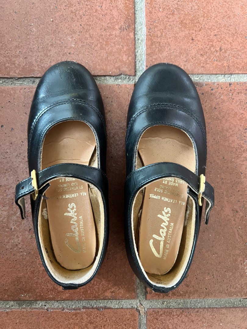 Clarks first sales shoes australia