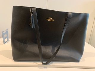 (Category: ) located in . Submitted by sellgoodstuffff (Listing ID 1273825993, Image 1). Description: .