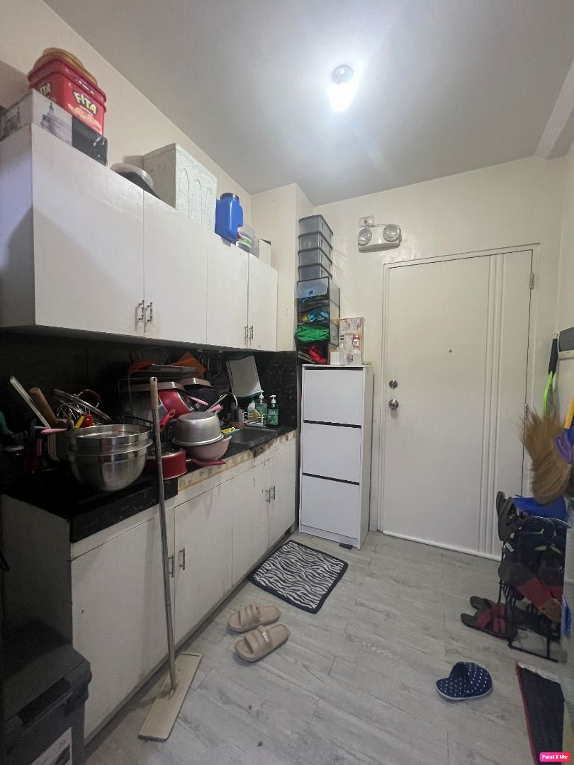 CONVERTED 2 BEDROOM UNIT FOR SALE IN AMAIA STEPS BICUTAN NEAR AZURE, SM