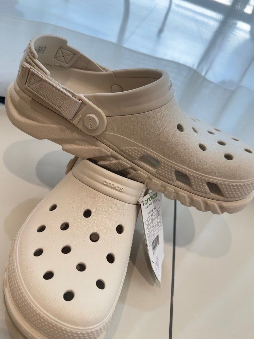Crocs duet cheap clogs ladies
