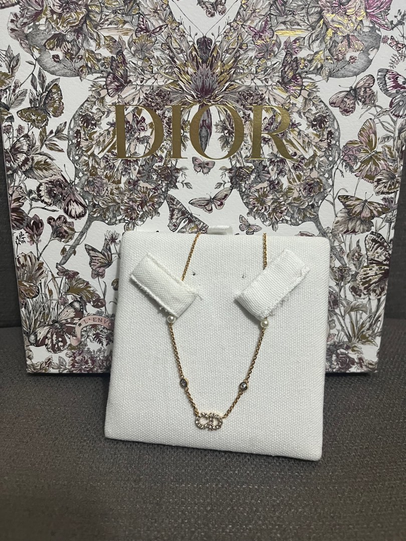 Dior sales necklace 2020