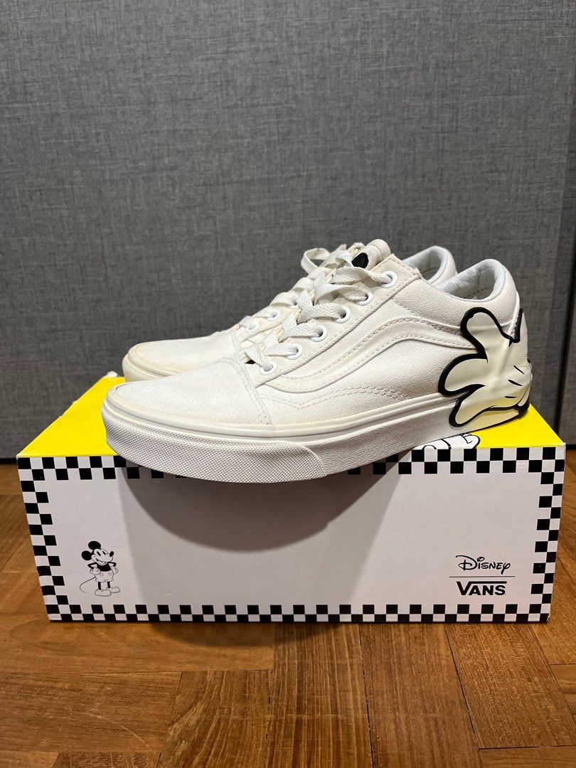 Disney by vans mickey old skool true online white skate shoes
