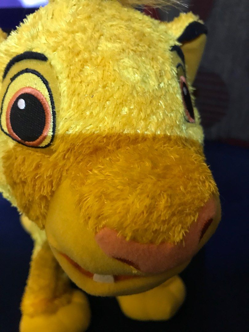 Singing simba shop toy