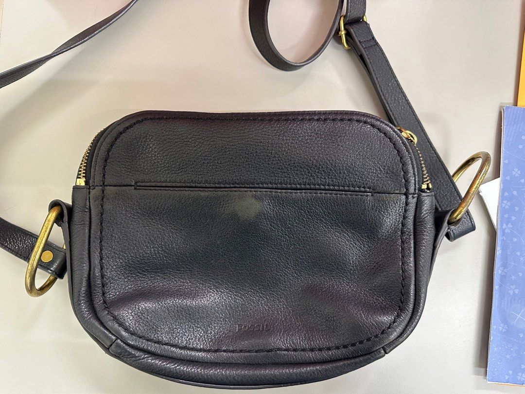Elle fossil sales