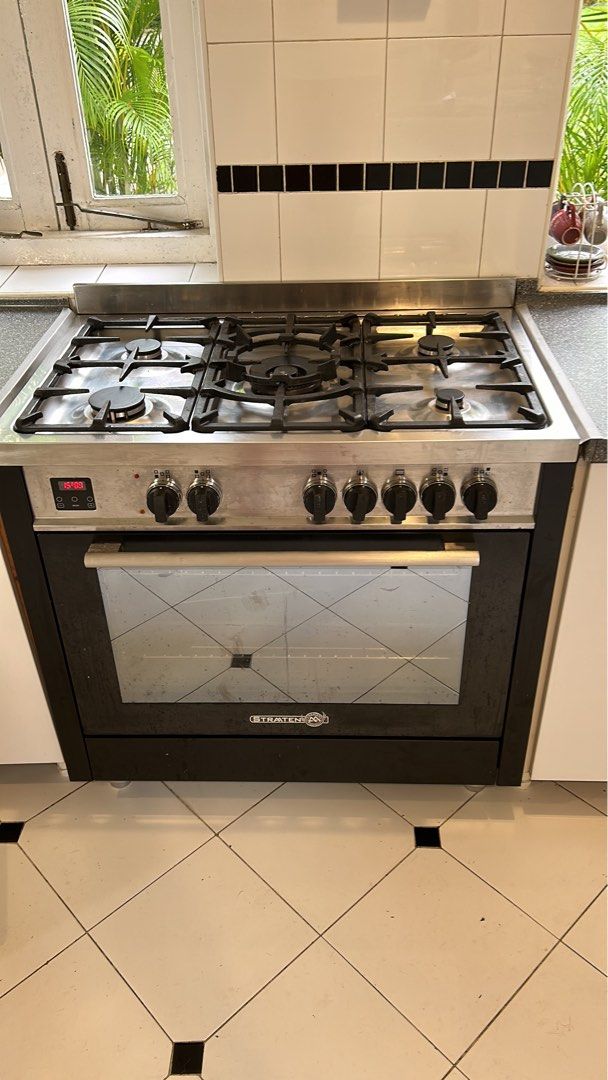 Gas stove shop with oven price