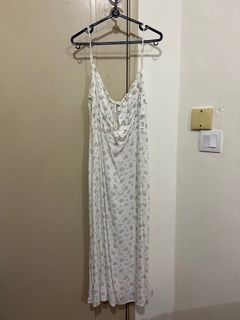(Category: ) located in . Submitted by finchan (Listing ID 1273854668, Image 1). Description: .