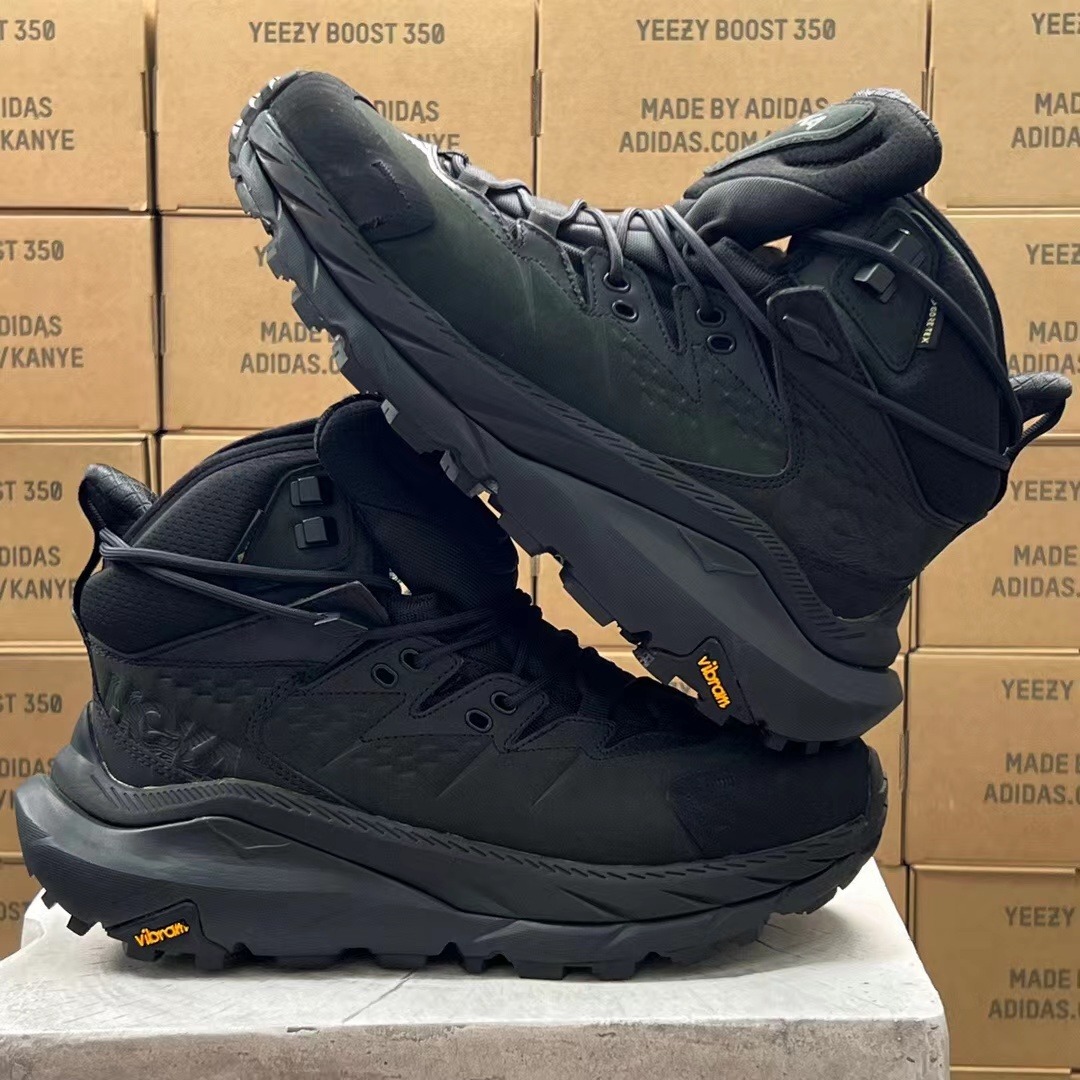 Hoka one one kanye hot sale