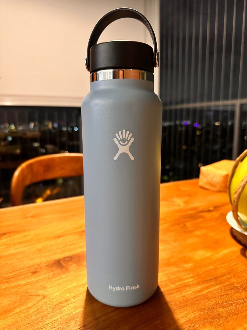 Light blue hydro flask 40 cheap oz