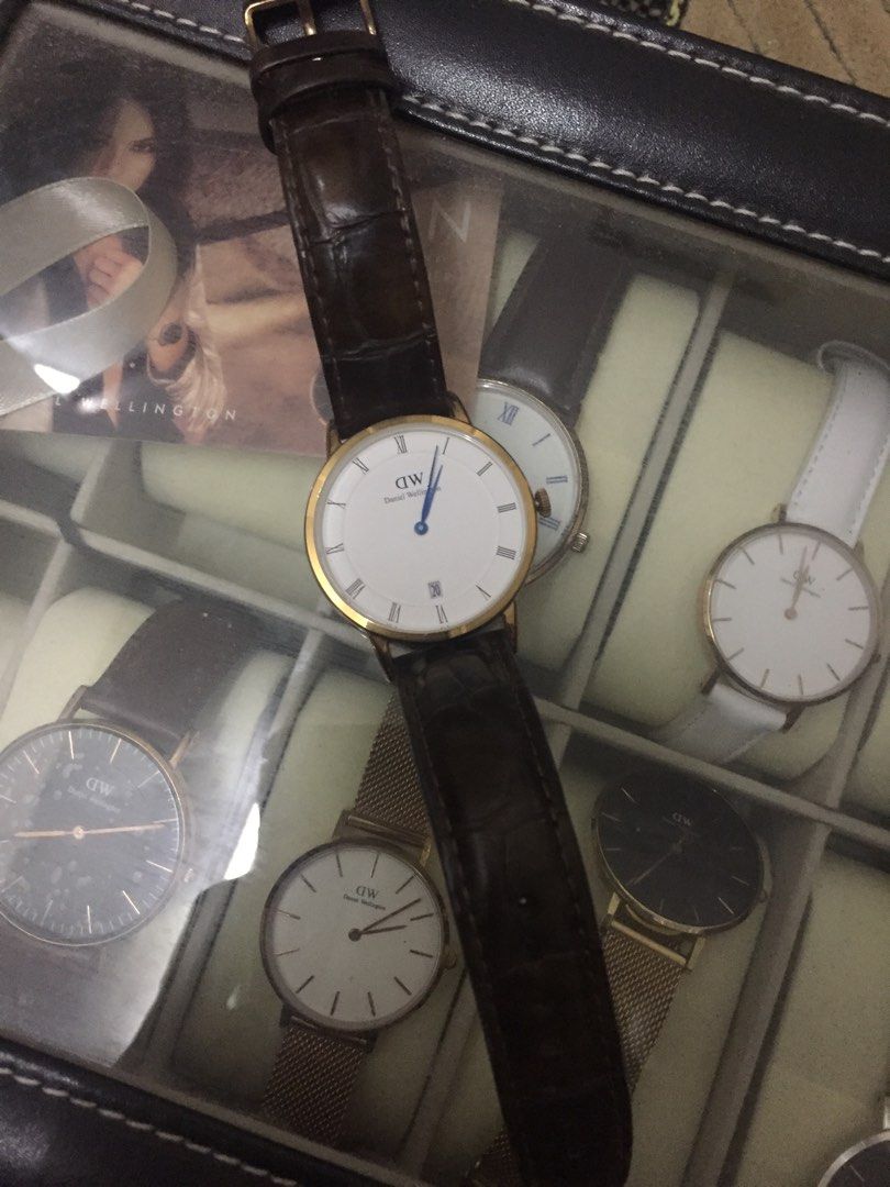 Beli jam sales daniel wellington