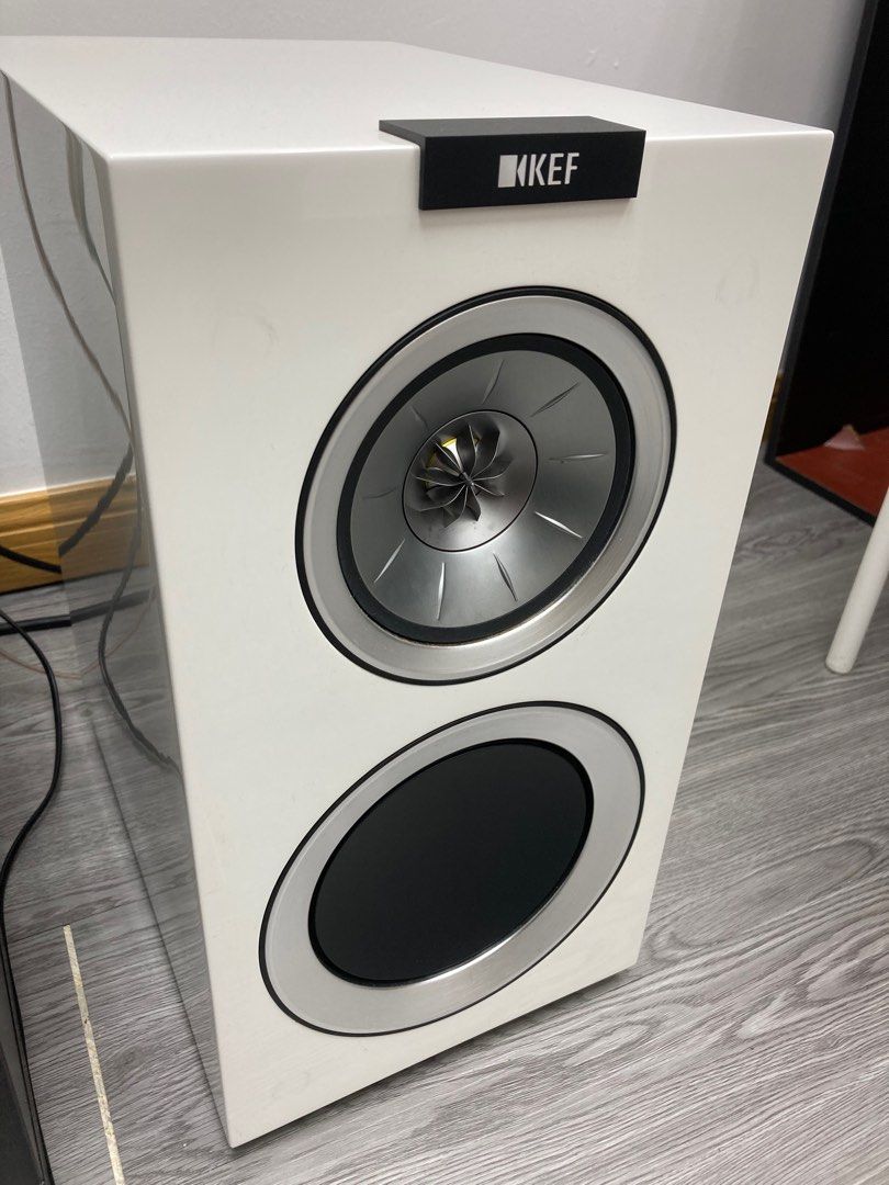 KEF R300 White Soundbar Carousell