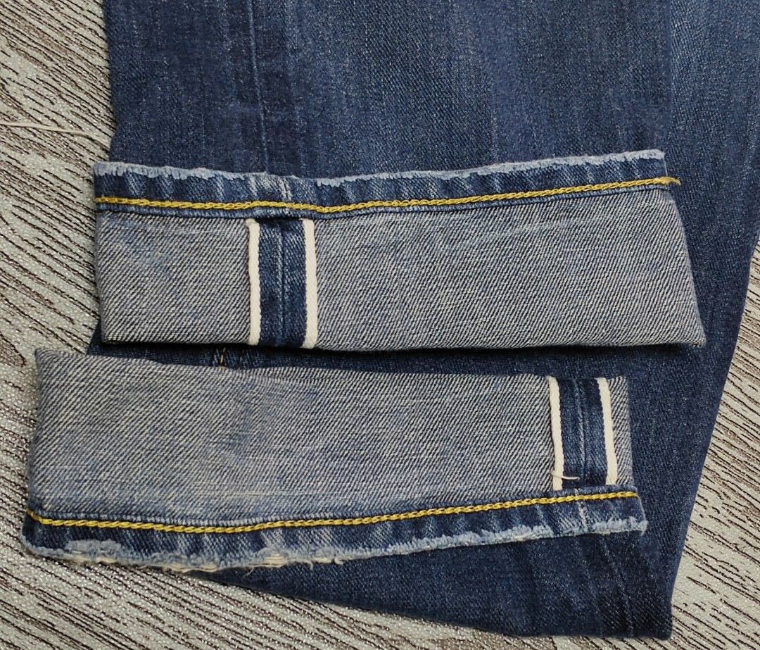 Lee selvedge clearance