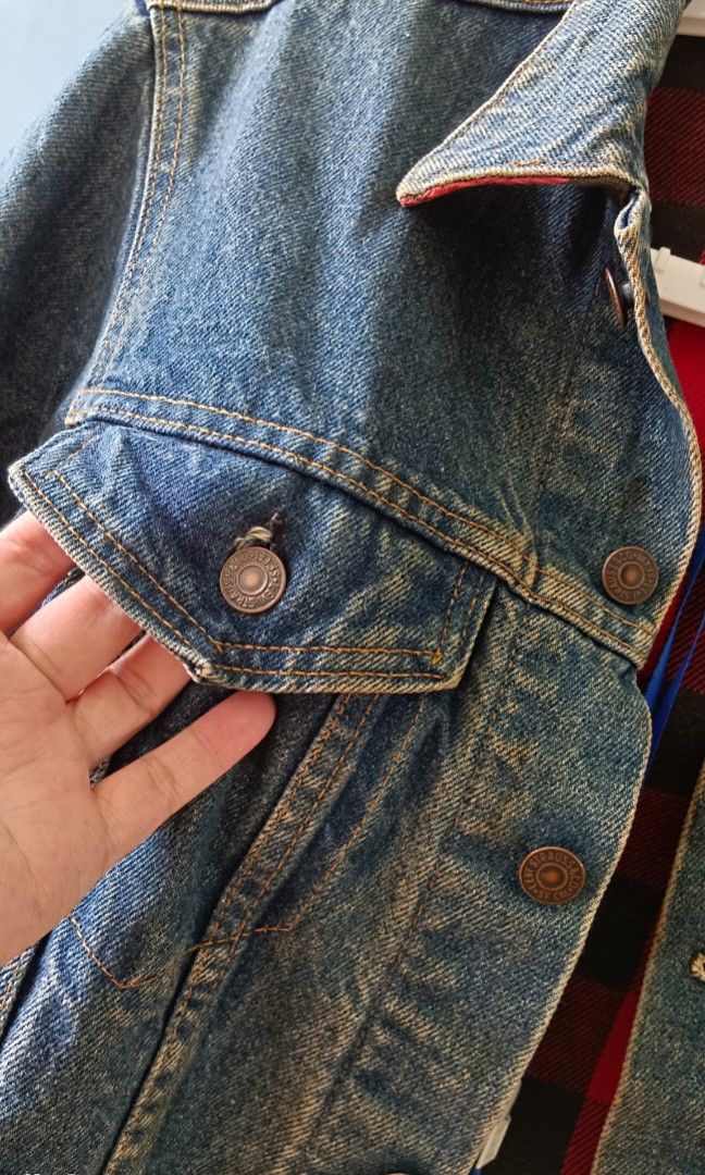 Levi's flannel lined trucker jacket hotsell
