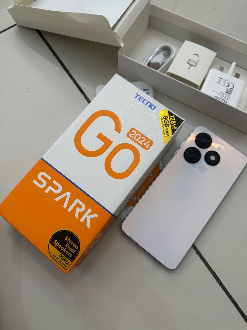 Tecno Spark Go 2024 4+128 Gb