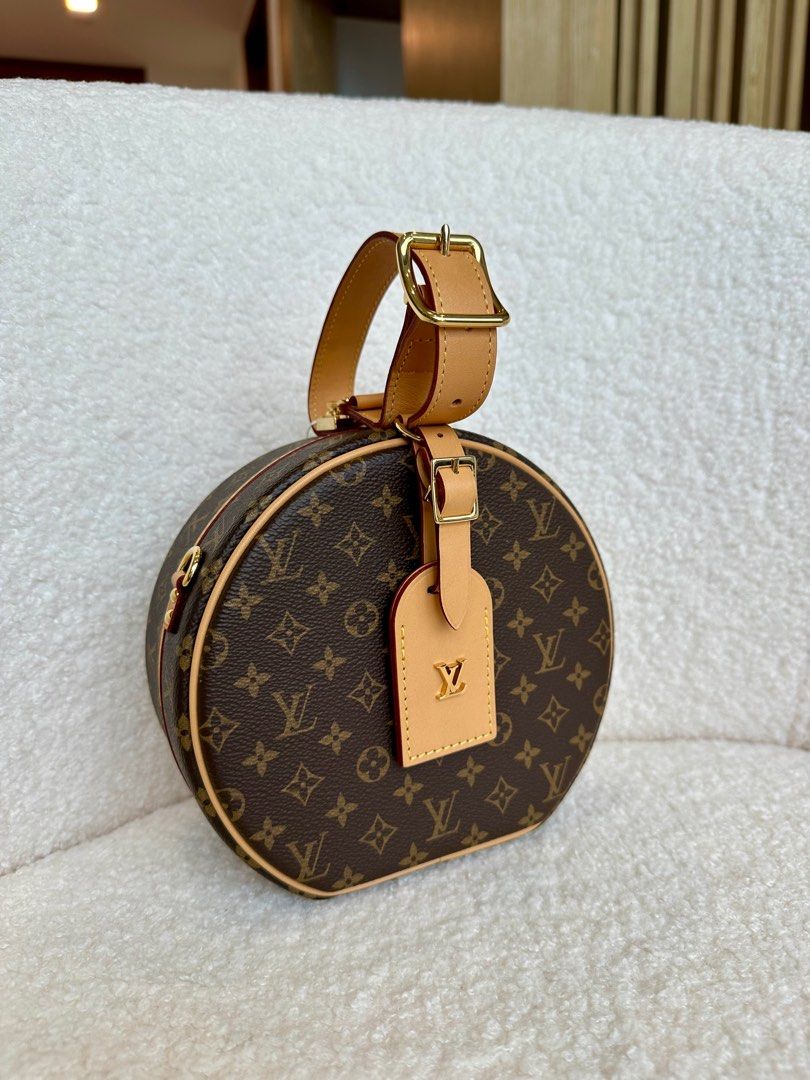 Petite boite hotsell chapeau louis vuitton