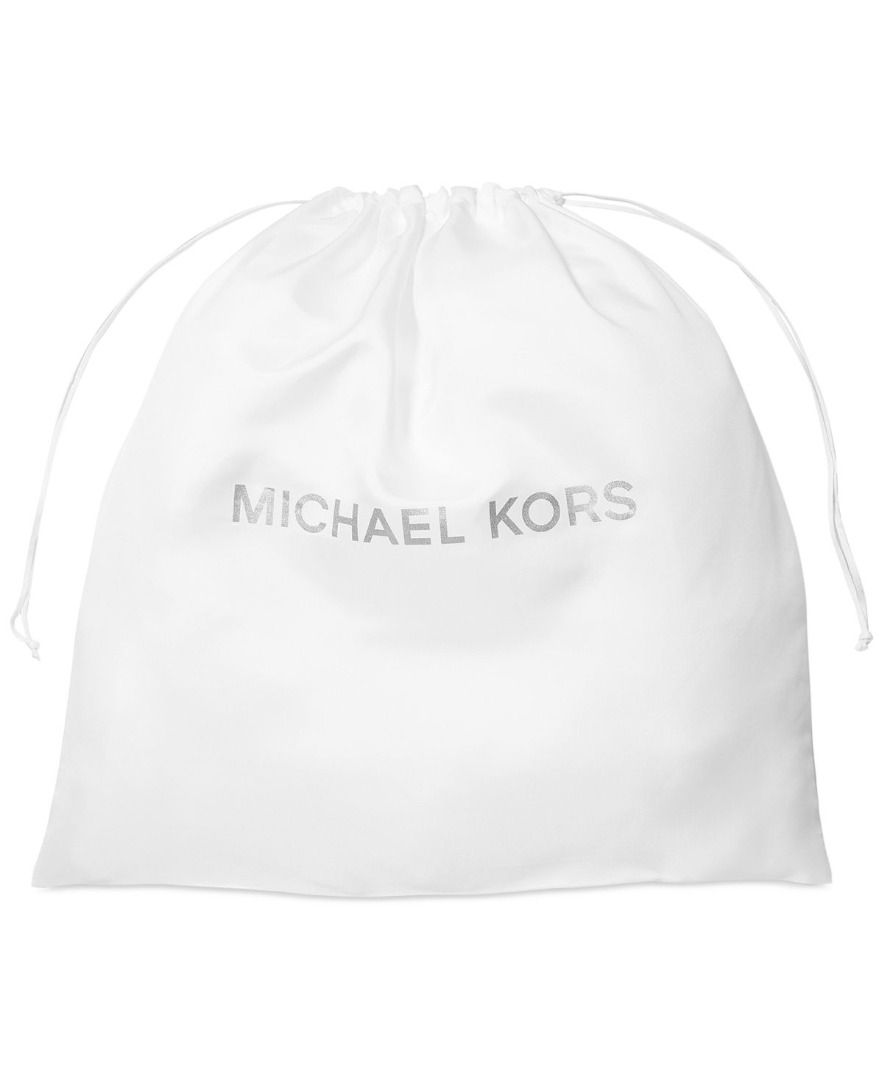 MICHAEL KORS Medium Dust Bag (White) (Category: Luxury Bags & Wallets) located in Quezon City. Submitted by gemaenterprises (Listing ID 1273820718, Image 1). Description: • Keep your favorite MK accessories safe with this Large Dust Bag by MICHAEL Michael Kors. • Large sized bag; 19"W x 19"H • Medium sized bag; 16"W x 15"H • Drawstring closure • Polyester • Spot clean • Imported DISCLAIMER: Due to variations in monitor settings, GeMa Enterprises 