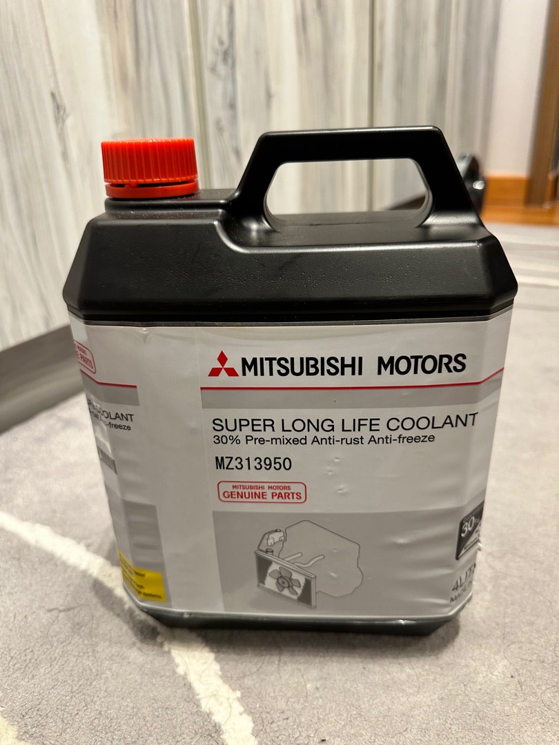 Mitsubishi Motors Super Long Life Coolant (Genuine Parts), Car ...