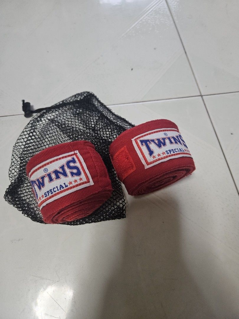 Muay thai hand wrap, Sports Equipment, Other Sports Equipment and