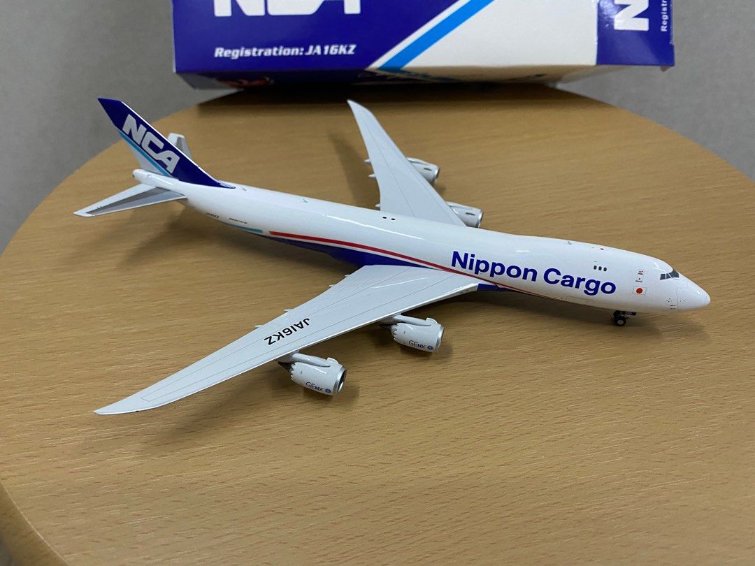 新品】日本貨物航空 NCA BOEING 747-8F 1:200 模型 NCA航空貨物輸送機