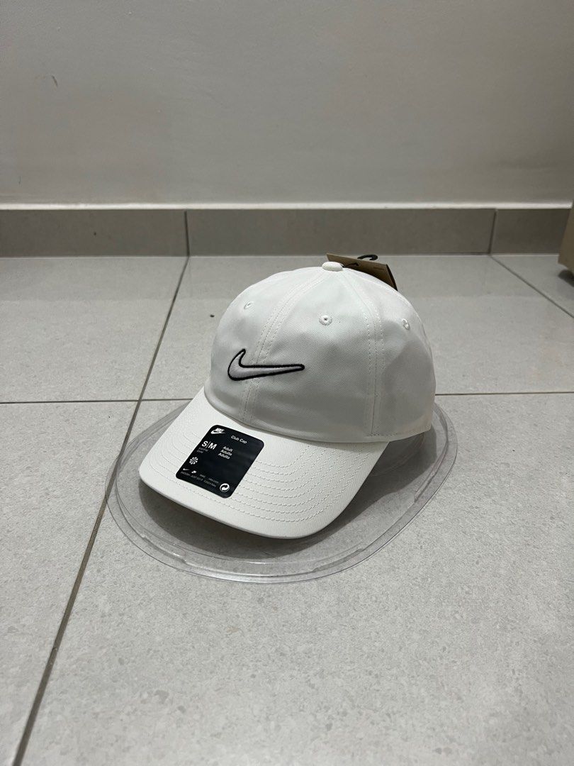 NEW & ORI] Nike Club Unisex Unstructured Swoosh Cap - White, Men's