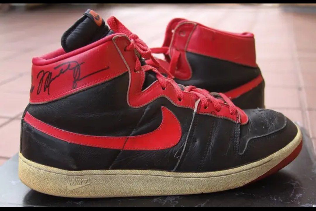 Nike air jordan best sale 1 1984