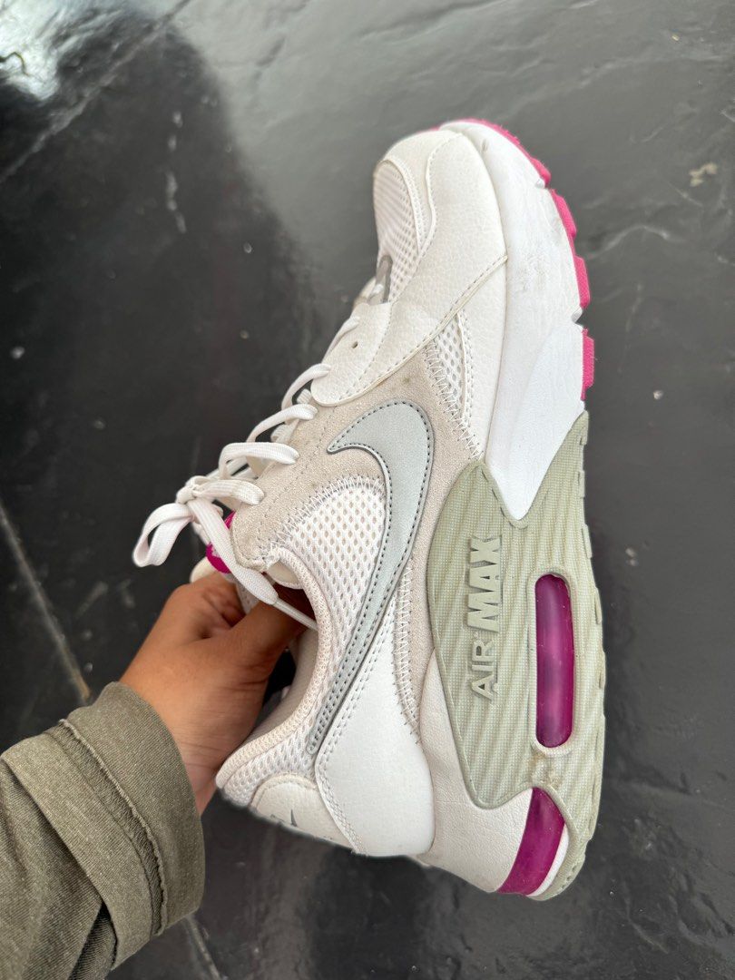 nike air white sneakers women