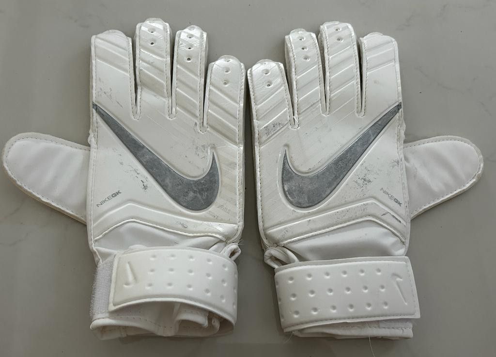 Nike gk shop 1