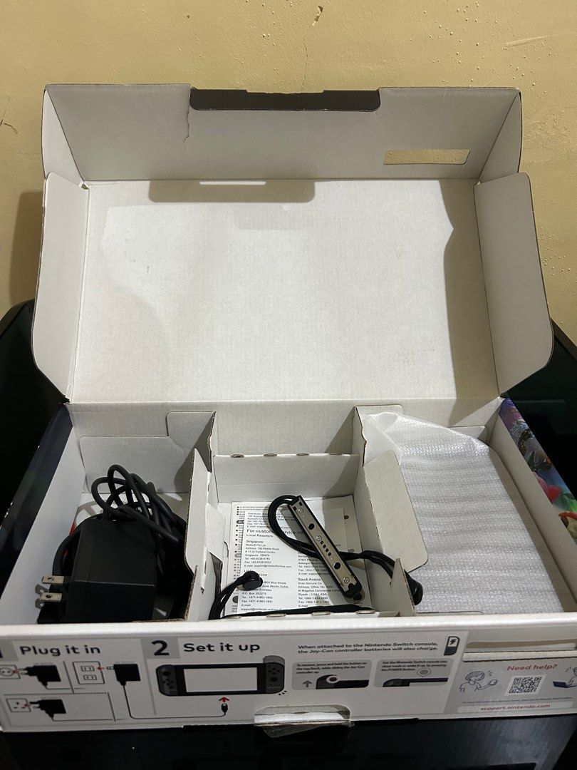 Nintendo Switch V1 Limited Edition with Games, Video Gaming, Video Game