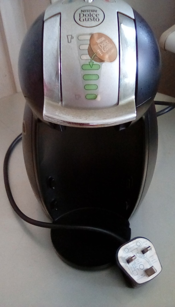 Cafetera Dolce Gusto Genio Krups KP1509