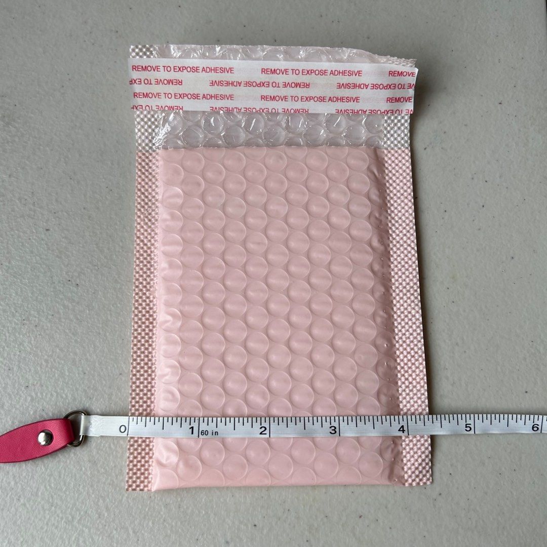 Pink Bubble Mailer 178pcs Wholesale Bulk Packaging (Category: Craft Supplies & Tools) located in Quezon City. Submitted by ameliaferragni (Listing ID 1273751729, Image 3). Description: • get all 178pcs for 1,100 • lightweight only • manipis • 4.3 x 5.5 inches • what you see is what you get .