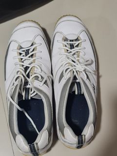 Preloved White CAT(Caterpillar)Shoes