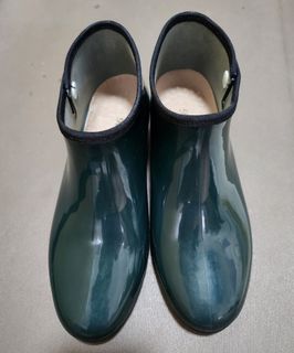 Rain boots sales sale womens