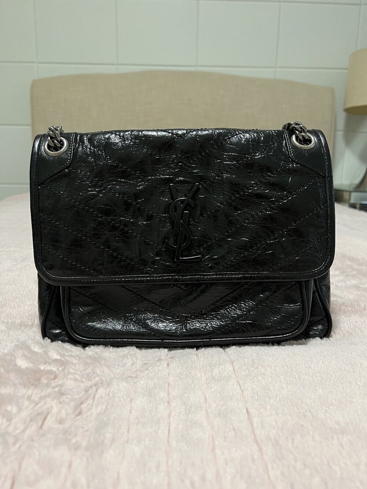 Medium monogram saint laurent best sale
