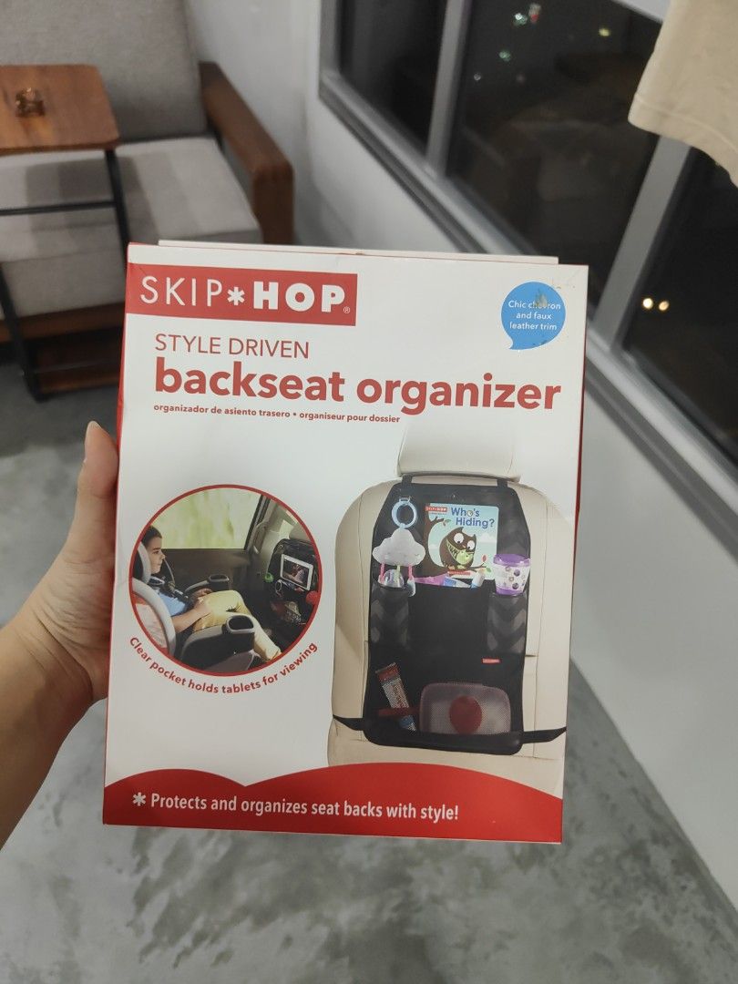Skip hop backseat organizer top