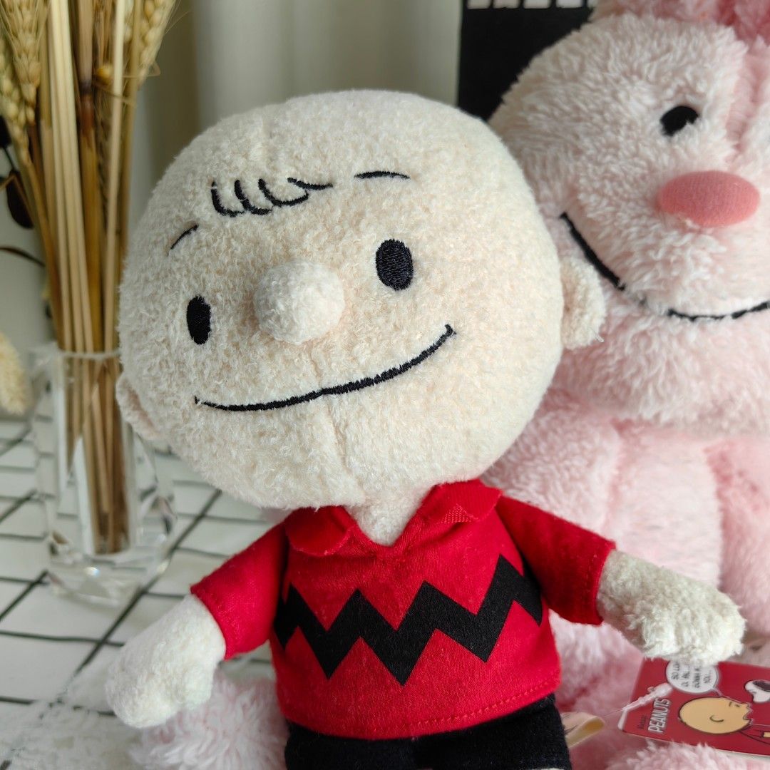 Snoopy museum pink rabbits & charlie brown plush, Hobbies & Toys, Toys ...