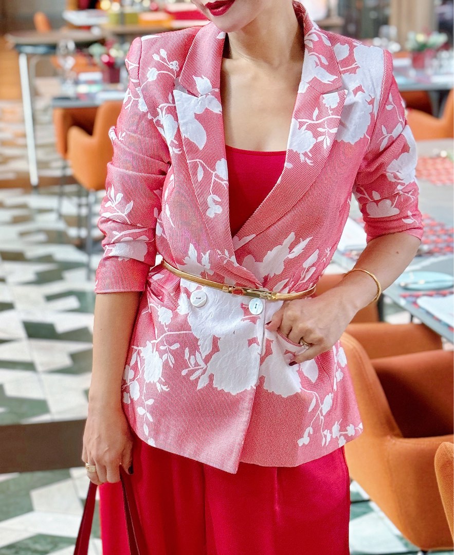 Red and white top blazer