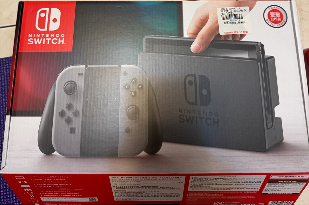 Switch, 電玩遊戲, 電子遊戲機, Nintendo 任天堂在旋轉拍賣