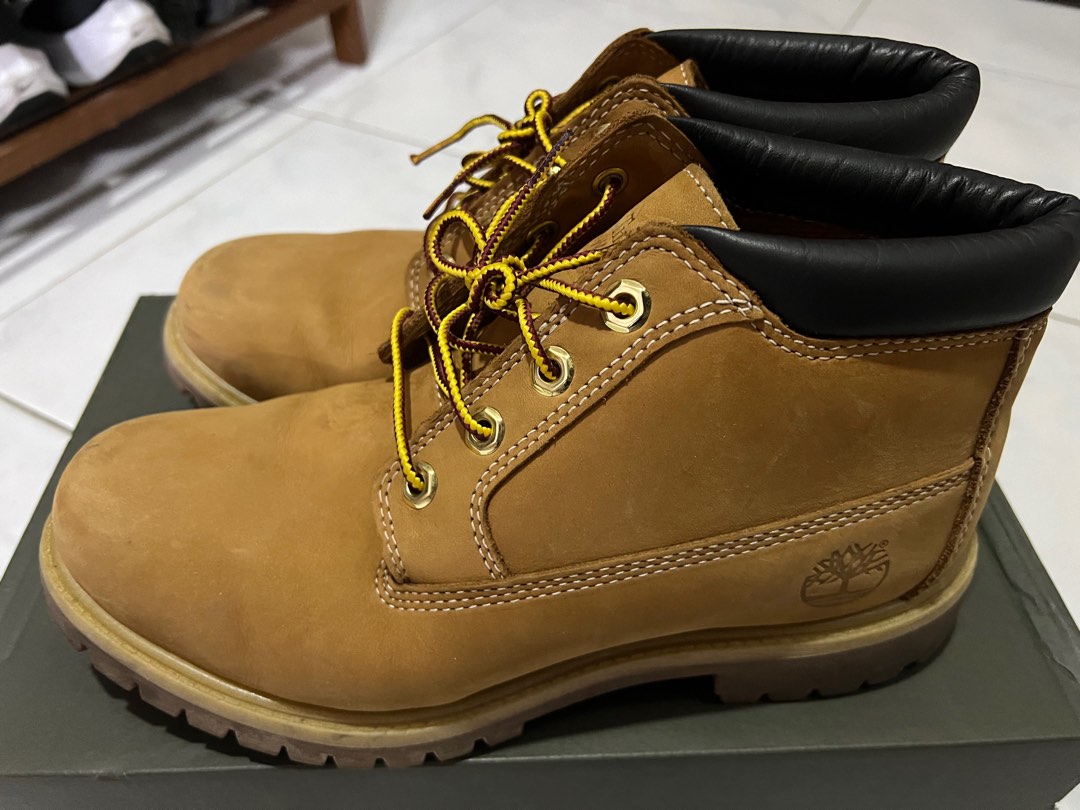 Chukka timbs discount