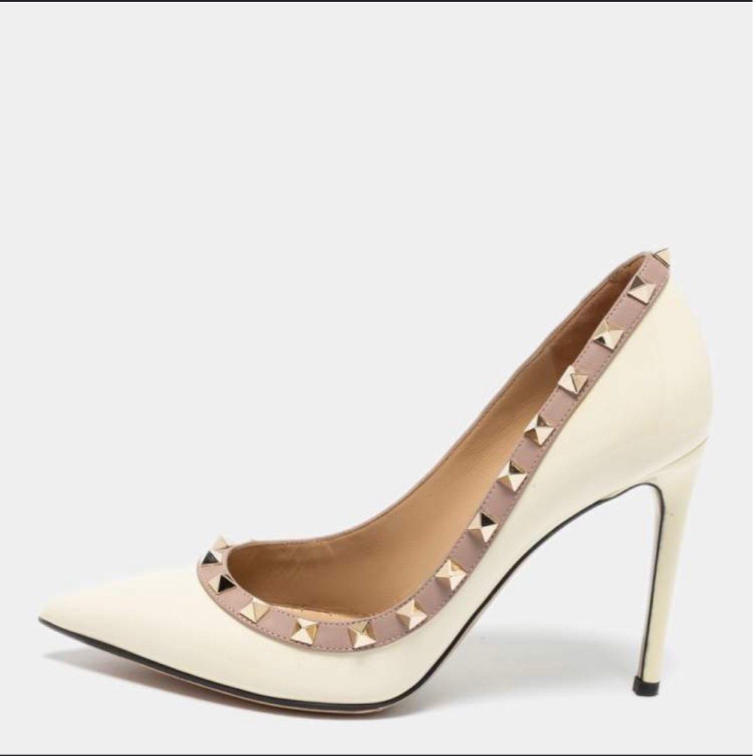All white deals valentino rockstud