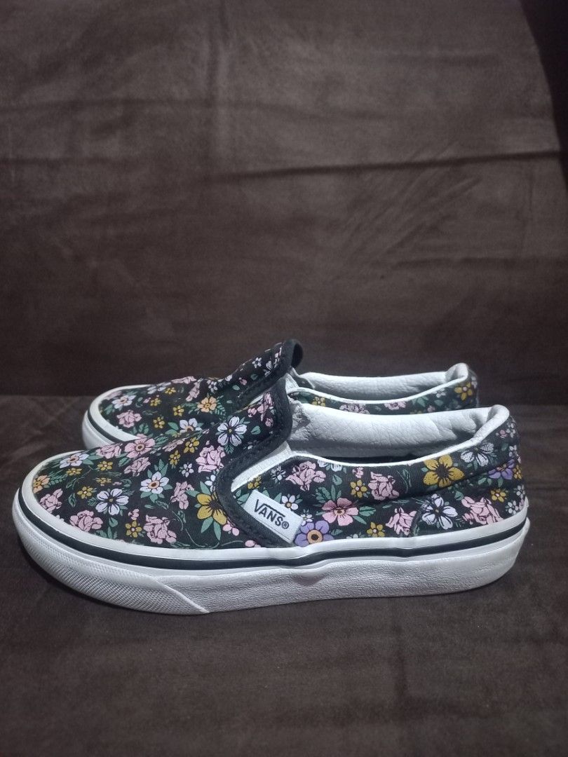Vans made outlet in philippines