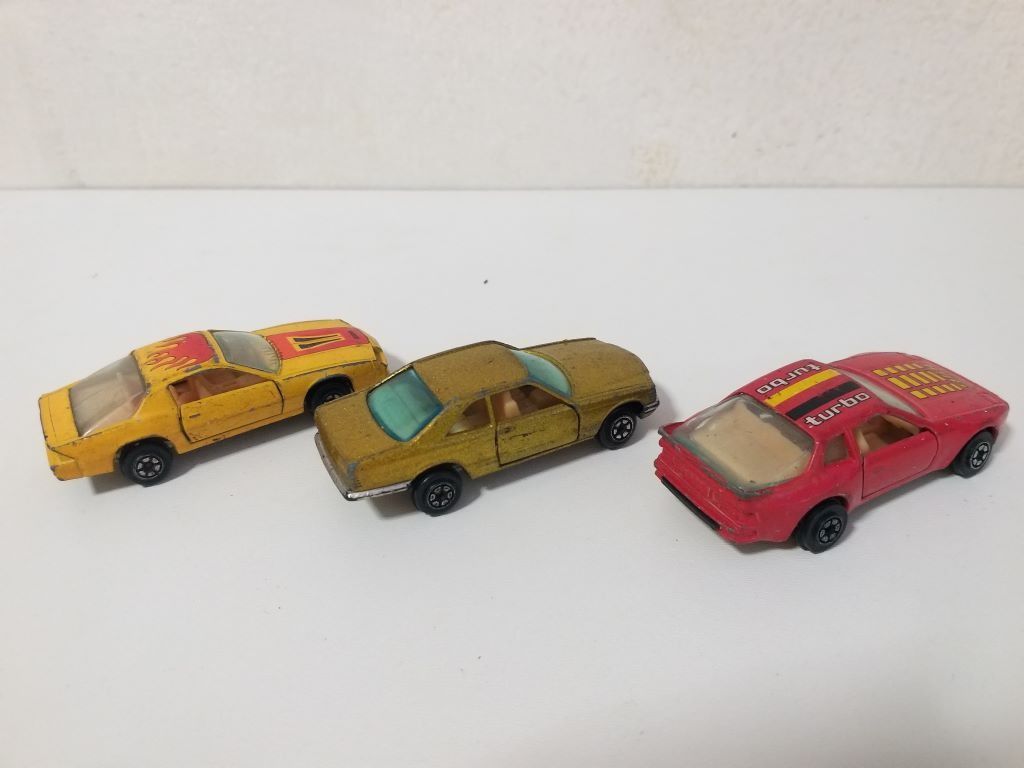 Yatming toy store cars