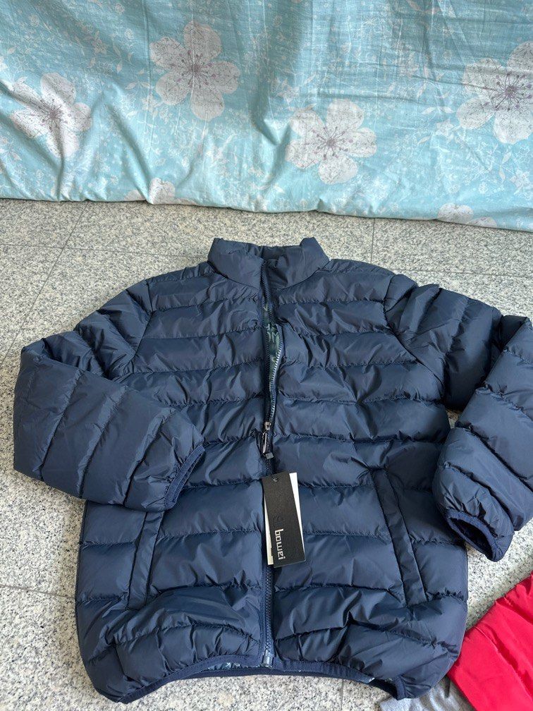 Winter Jacket (Category: Babies & Kids Fashion) located in Singapore. Submitted by gadgets_era (Listing ID 1273757908, Image 1). Description: .