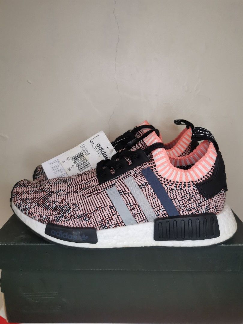 WOMEN ADIDAS NMD R1 W PK PINK GLITCH CAMO CORE ONIX GREY SUN GLOW BB2361
