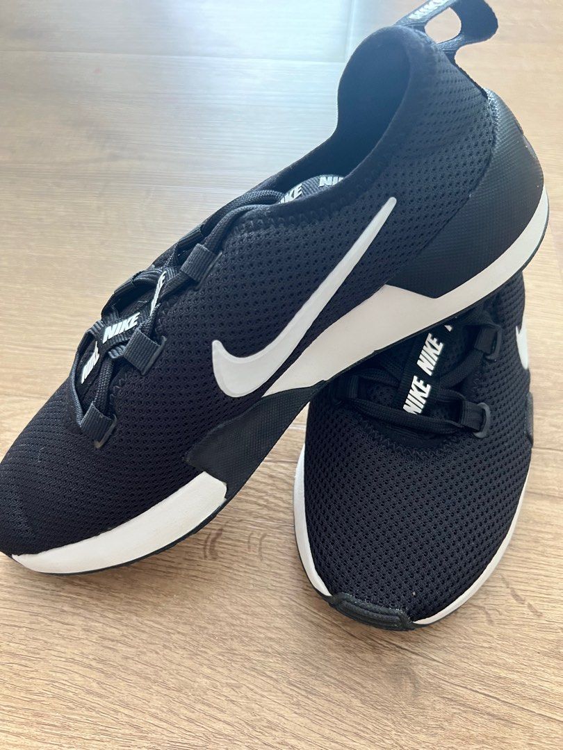 Nike ashin womens online