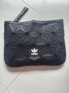 Adidas clutch 2024 bag 3d
