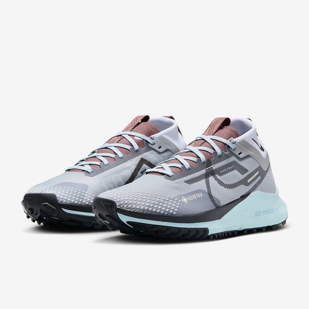 Trail running shoes 218 on sale