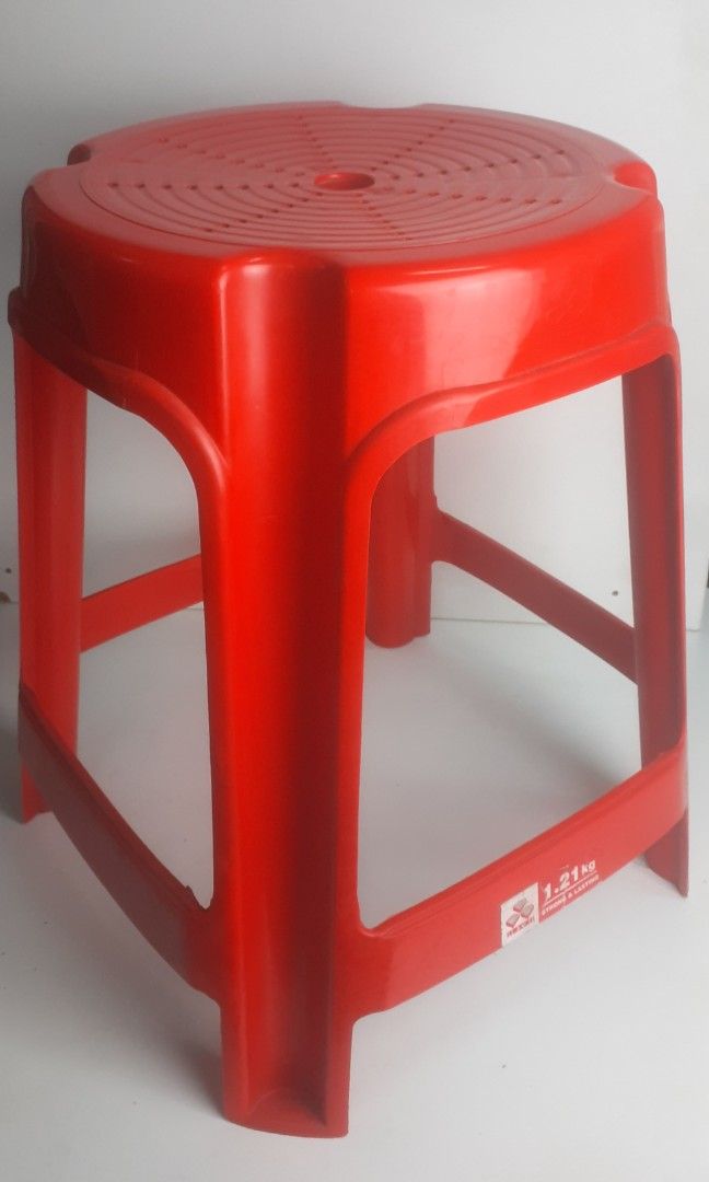 3v plastic stool deals