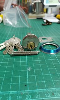 由 gt7757 (刊登 ID 1273977670，圖片 1) 提交，位於 的 (類別：)，說明：。