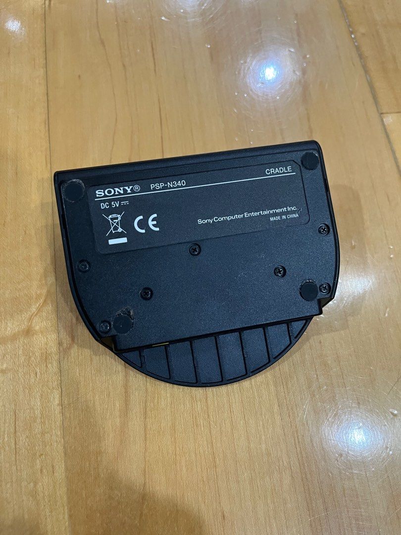 Psp go docking station sale