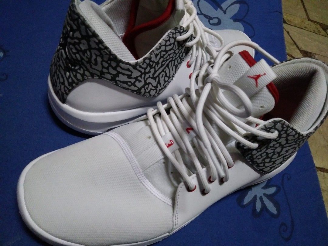 Jordan first class white 2025