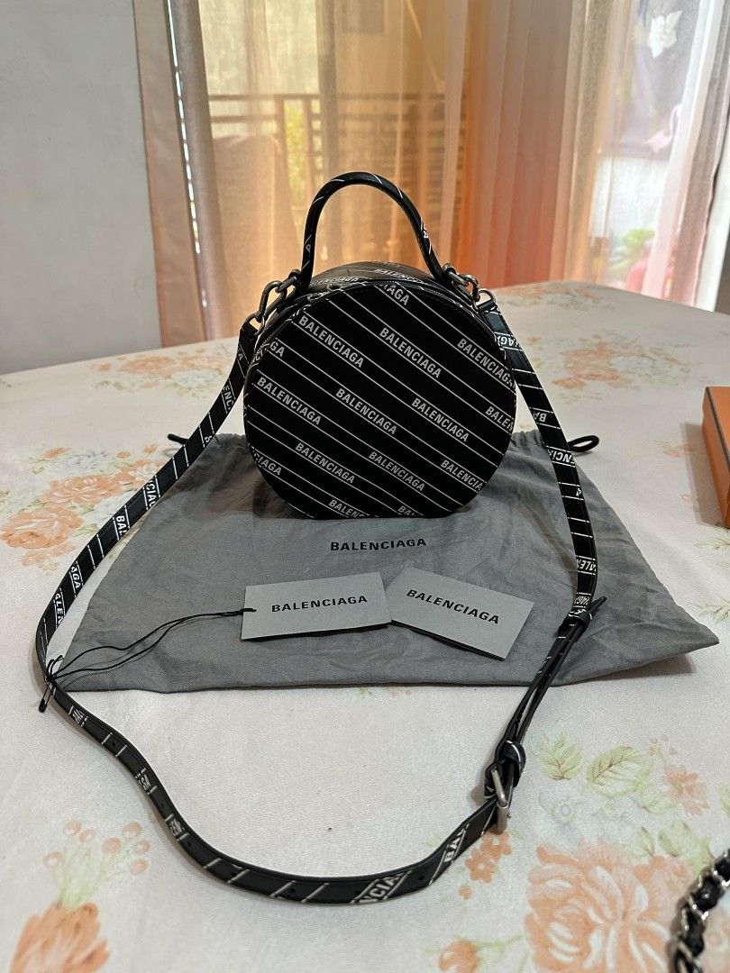 Auth Balenciaga vanity